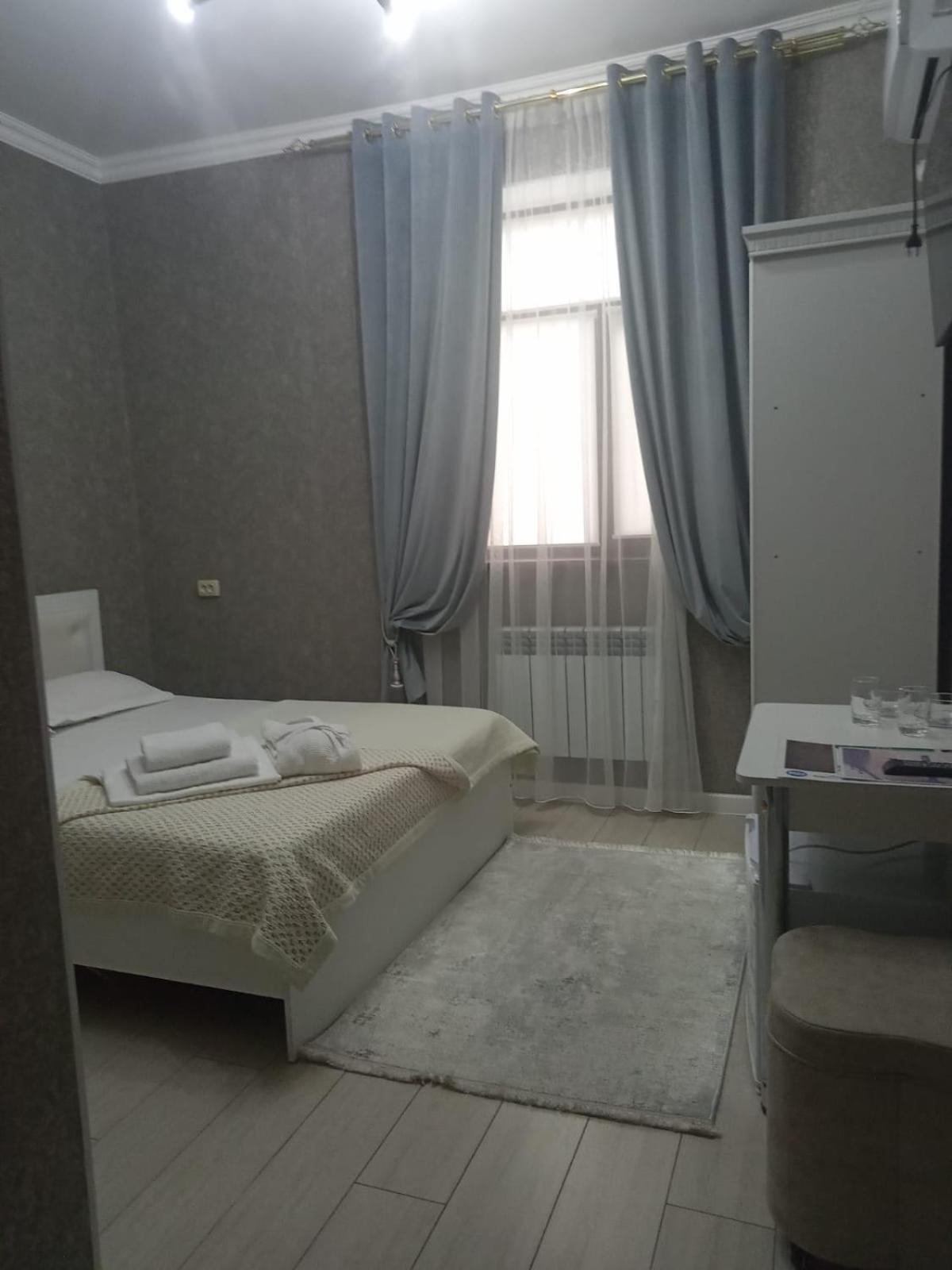 فندق Keruen Deluxe تاراز المظهر الخارجي الصورة